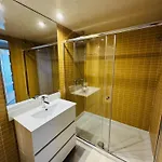 Hermoso Piso En Un Paso De La Playa De Fenals Con Piscina *