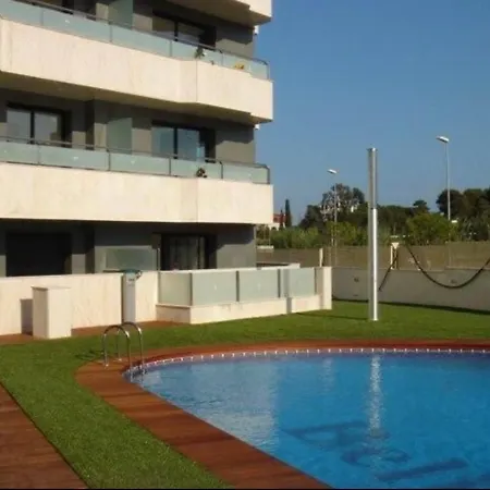Hermoso Piso En Un Paso De La Playa De Fenals Con Piscina יורט דה מאר