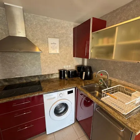 Hermoso Piso En Un Paso De La Playa De Fenals Con Piscina * Lloret de Mar