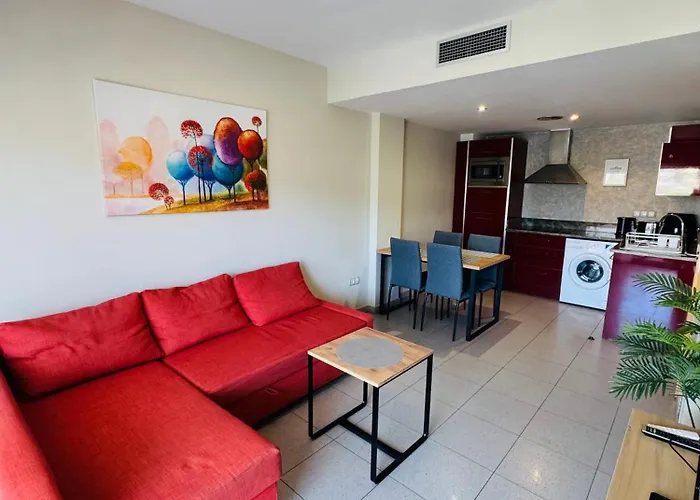 Hermoso Piso En Un Paso De La Playa De Fenals Con Piscina 別荘 *